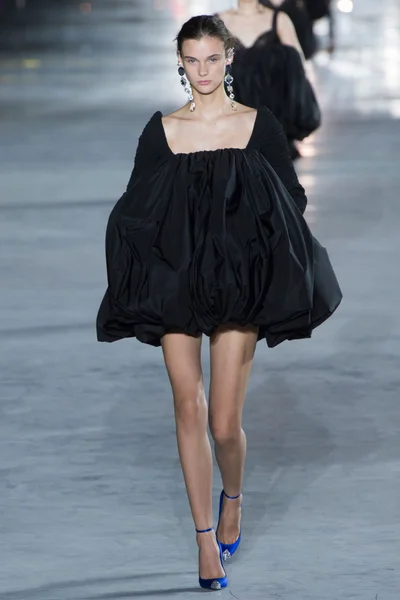 Look 56